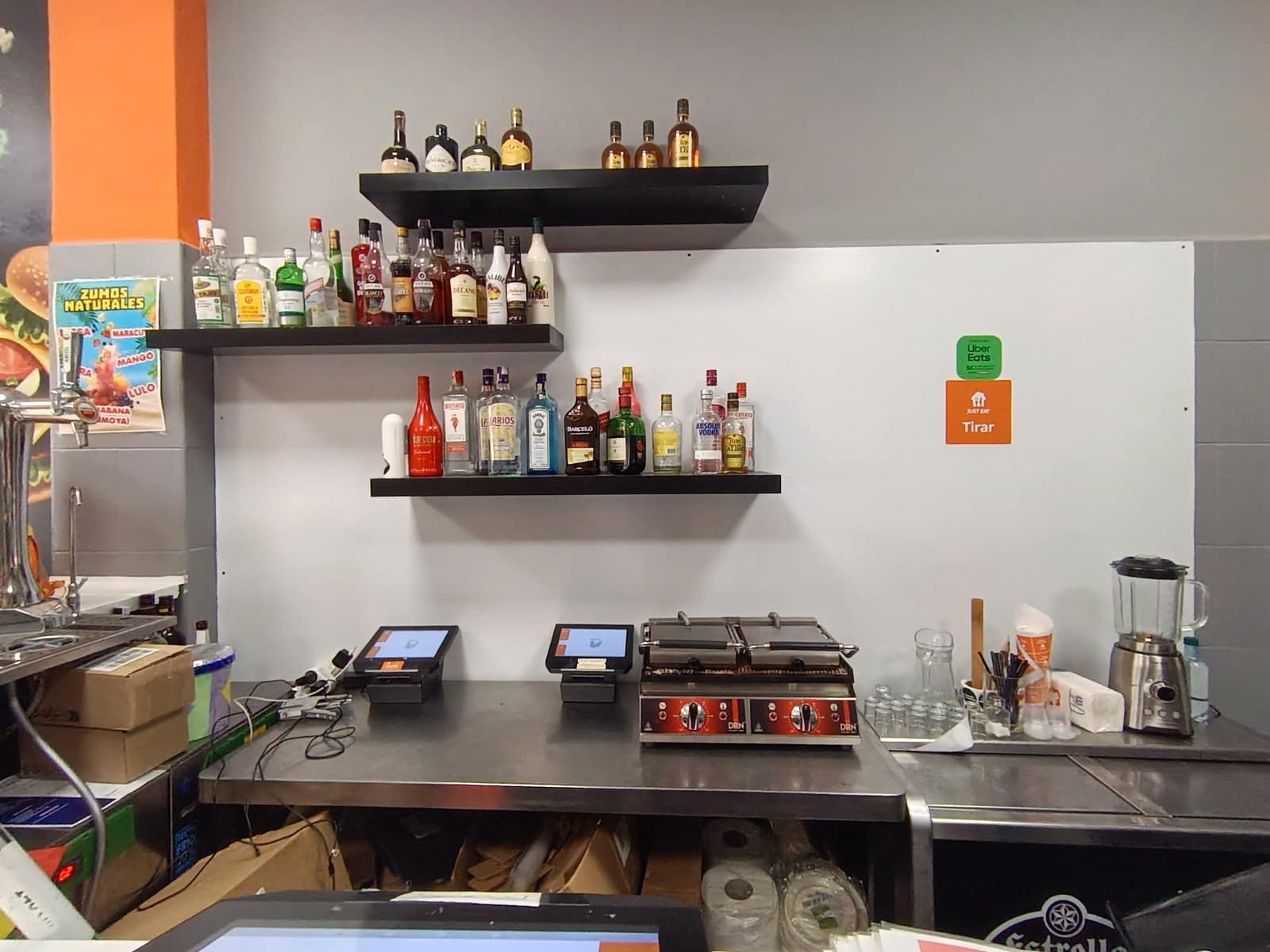 Restaurant/Bar à vendre à Torremolinos - 38 000 € (Ref: 9829653)