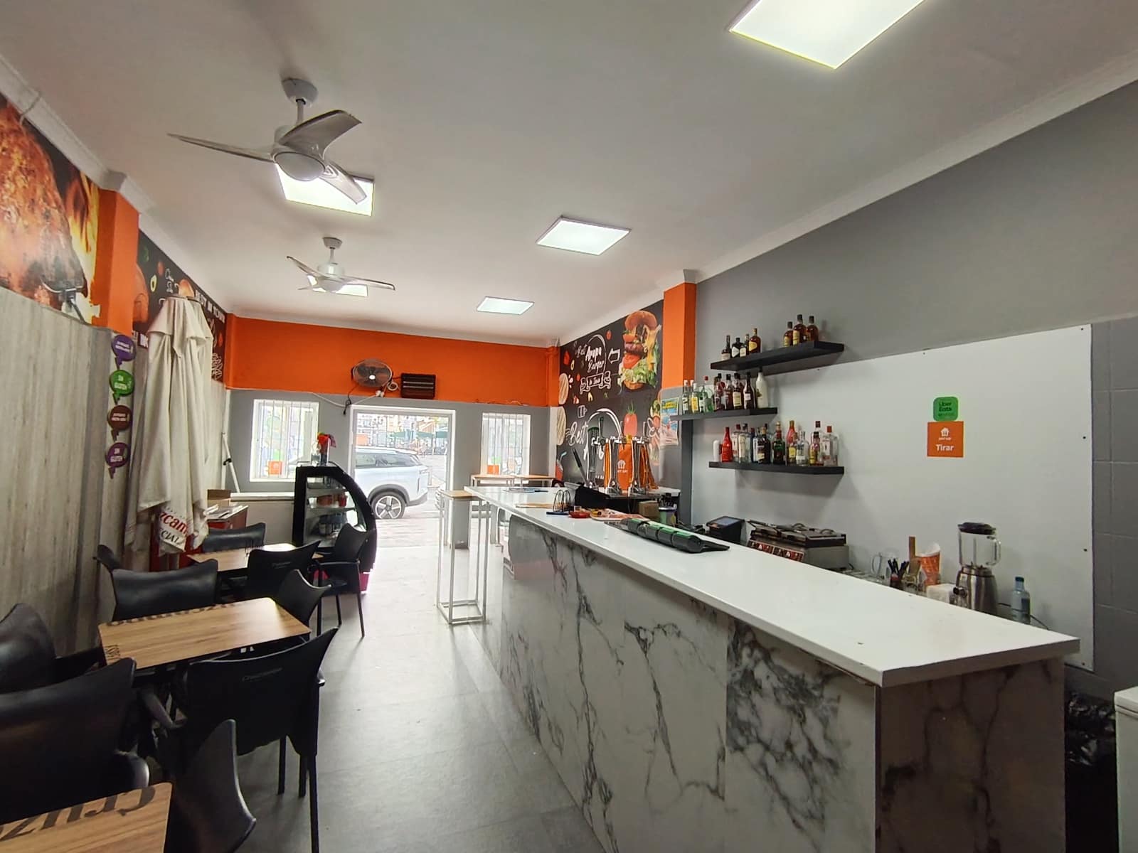 Restaurant/Bar à vendre à Torremolinos - 38 000 € (Ref: 9829653)