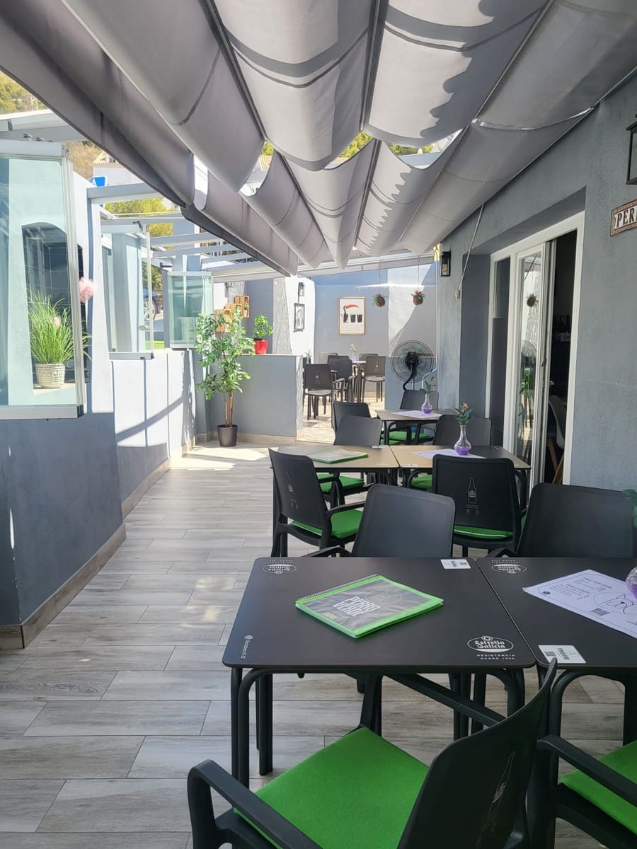 Restaurant/Bar til salg i Benalmadena - € 790.000 (Ref: 9834182)