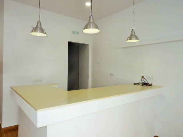 Restaurant/Bar til salg i Benalmádena - € 150.000 (Ref: 9852071)
