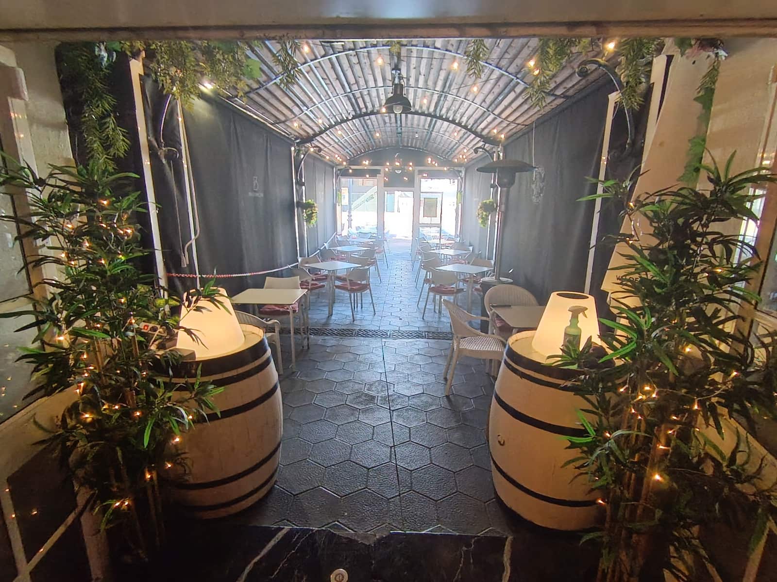 Ristorante/Bar da affittare in Benalmadena - 1.300 € (Rif: 9895001)