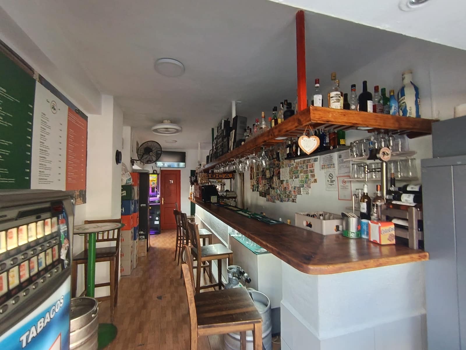 Restaurant/Bar til leje i Fuengirola - € 1.000 (Ref: 9898421)