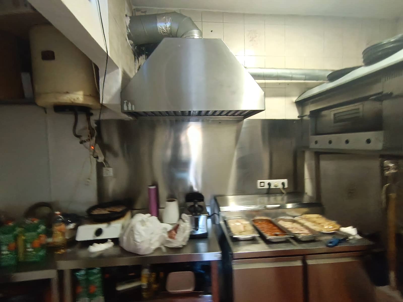 Restaurant/Bar til leje i Fuengirola - € 1.000 (Ref: 9898421)