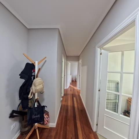 3 makuuhuone Asunto myytävänä paikassa Colindres mukana uima-altaan - 256 000 € (Ref: 9471795)