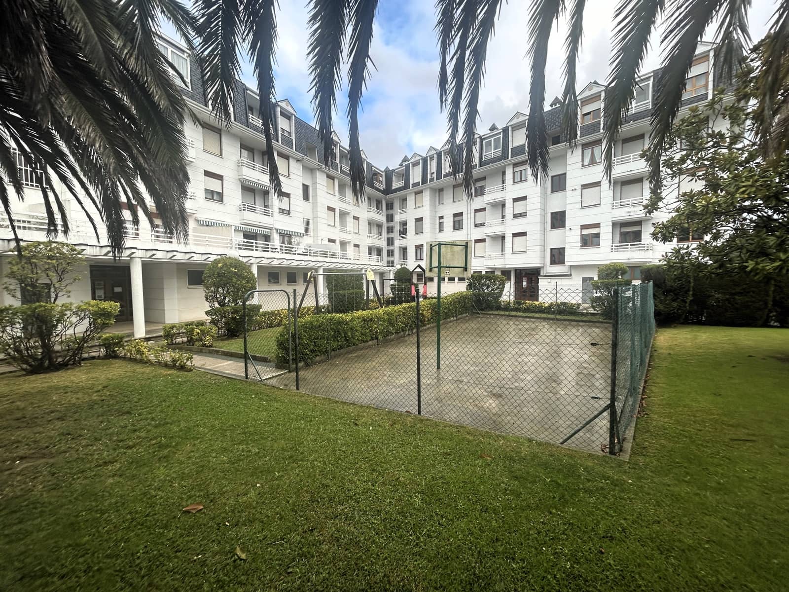 3 soverom Leilighet til salgs i Colindres med svømmebasseng - € 256 000 (Ref: 9471795)