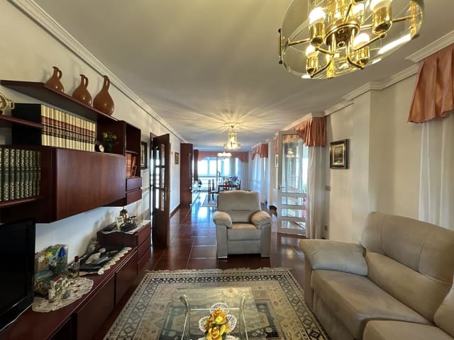 5 slaapkamer Huis te koop in Limpias met garage - € 450.000 (Ref: 9471796)