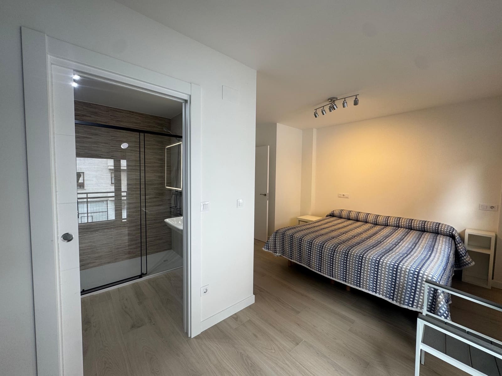 Chalet de 3 habitaciones en Laredo en venta con garaje - 475.000 € (Ref: 9471798)