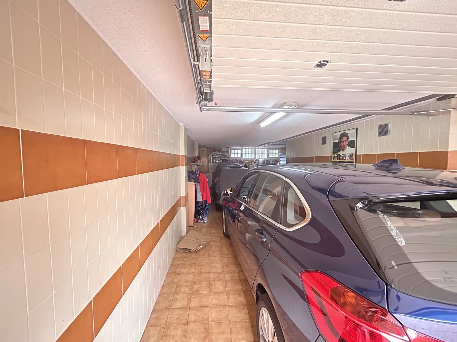 5 makuuhuone Huvila myytävänä paikassa Laredo mukana 
autotalli - 750 000 € (Ref: 9473193)