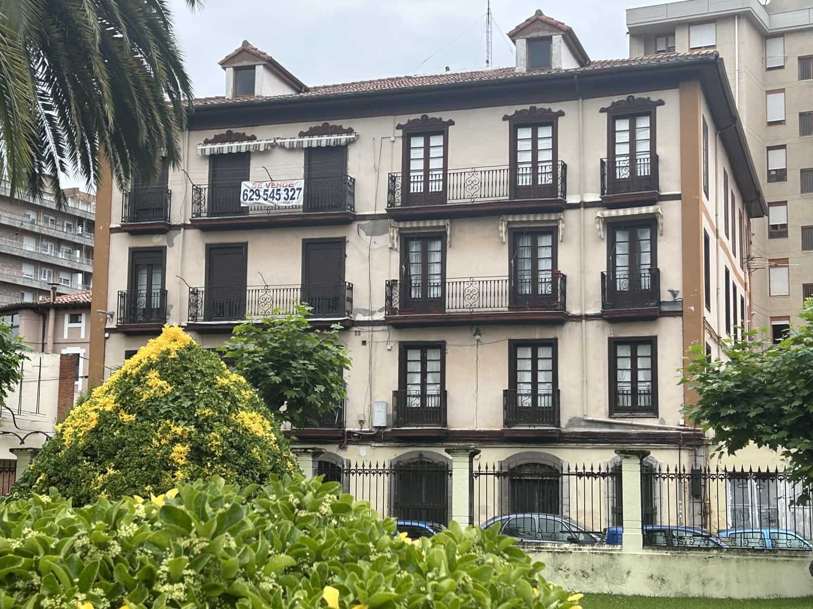 6 soverom Leilighet til salgs i Laredo - € 300 000 (Ref: 9473207)