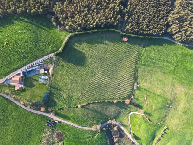 Terreno Não Urbanizado para venda em Laredo - 120 000 € (Ref: 9473281)