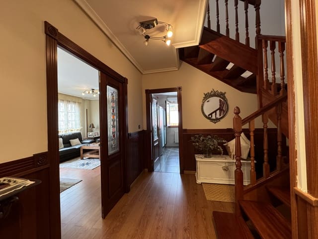 3 soverom Leilighet til salgs i Laredo - € 299 000 (Ref: 9473282)