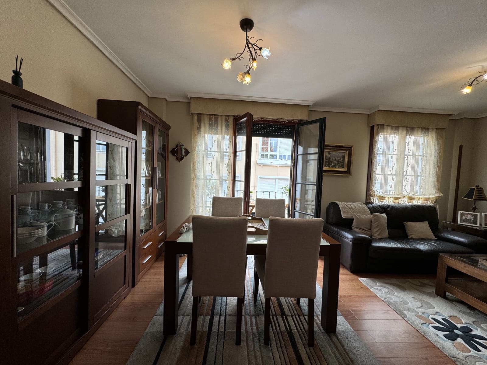 3 soverom Leilighet til salgs i Laredo - € 299 000 (Ref: 9473282)