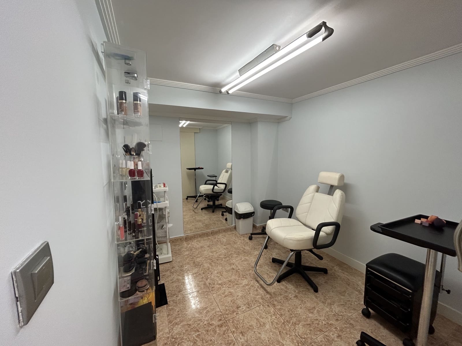 6 bedroom Commercial for sale in Laredo - € 270,000 (Ref: 9473285)