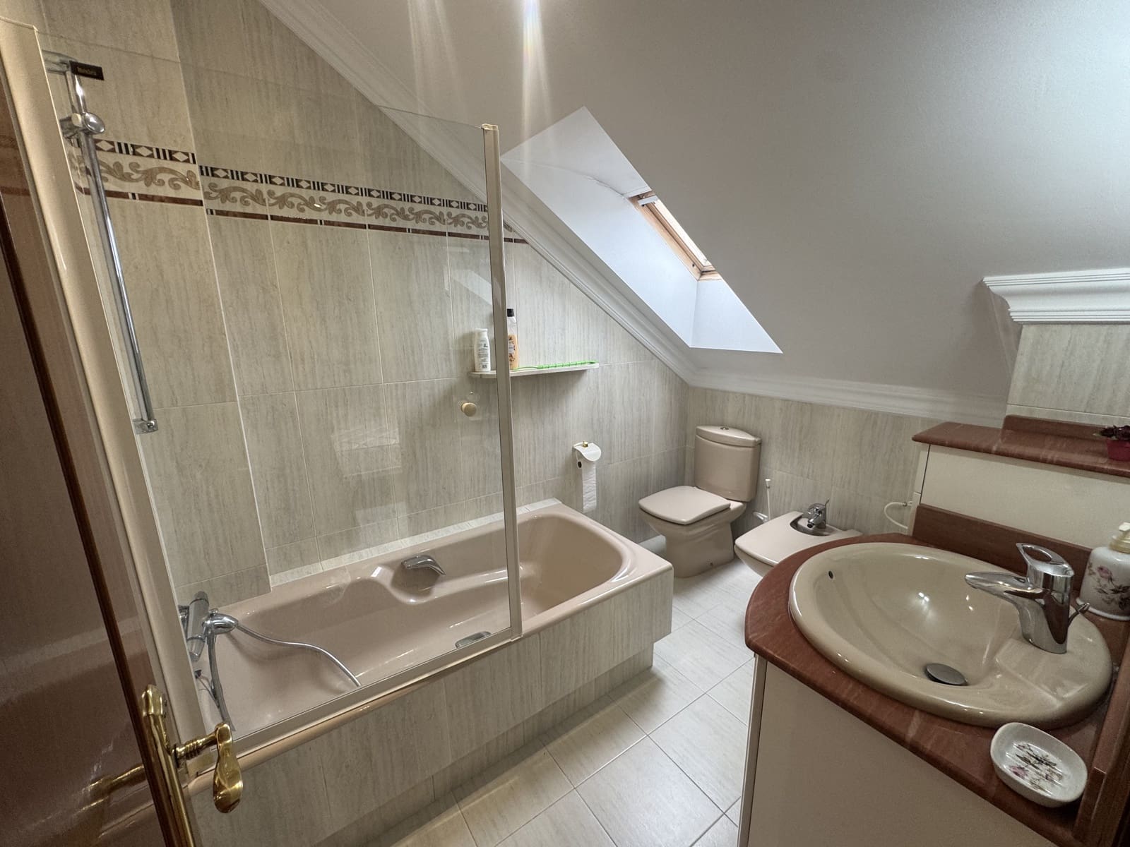 3 Zimmer Ferienvilla in Laredo mit Garage - 1.500 € (Ref: 9474424)