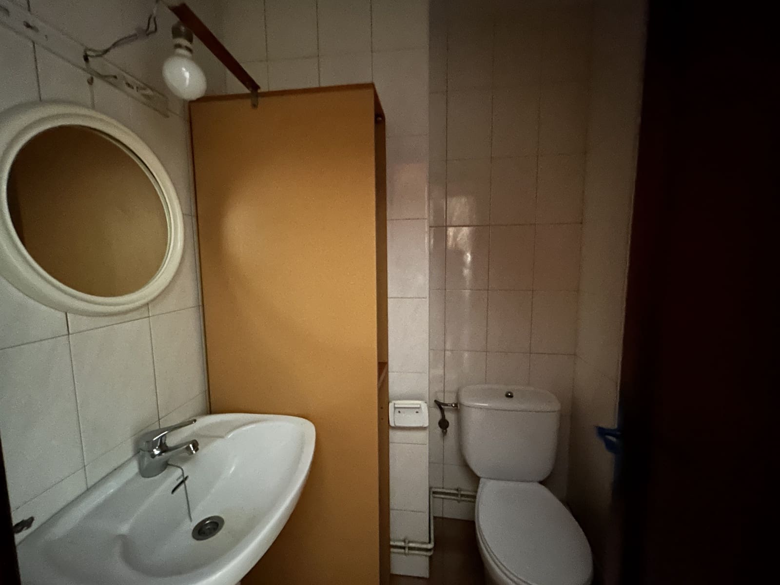 Commercial for rent in Laredo - € 550 (Ref: 9474425)