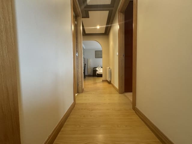 2 slaapkamer Flat voor vakantieverhuur in Laredo - € 825 (Ref: 9474426)