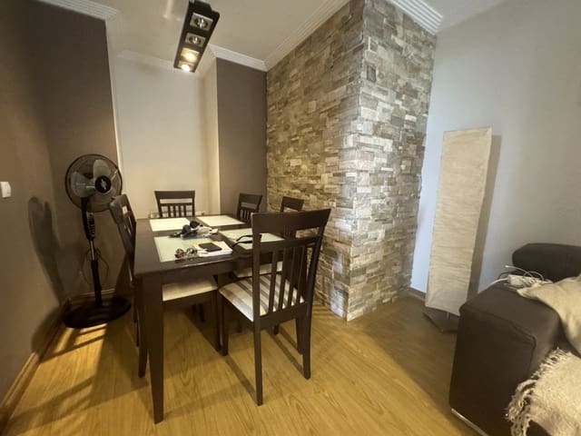 2 slaapkamer Flat voor vakantieverhuur in Laredo - € 825 (Ref: 9474426)