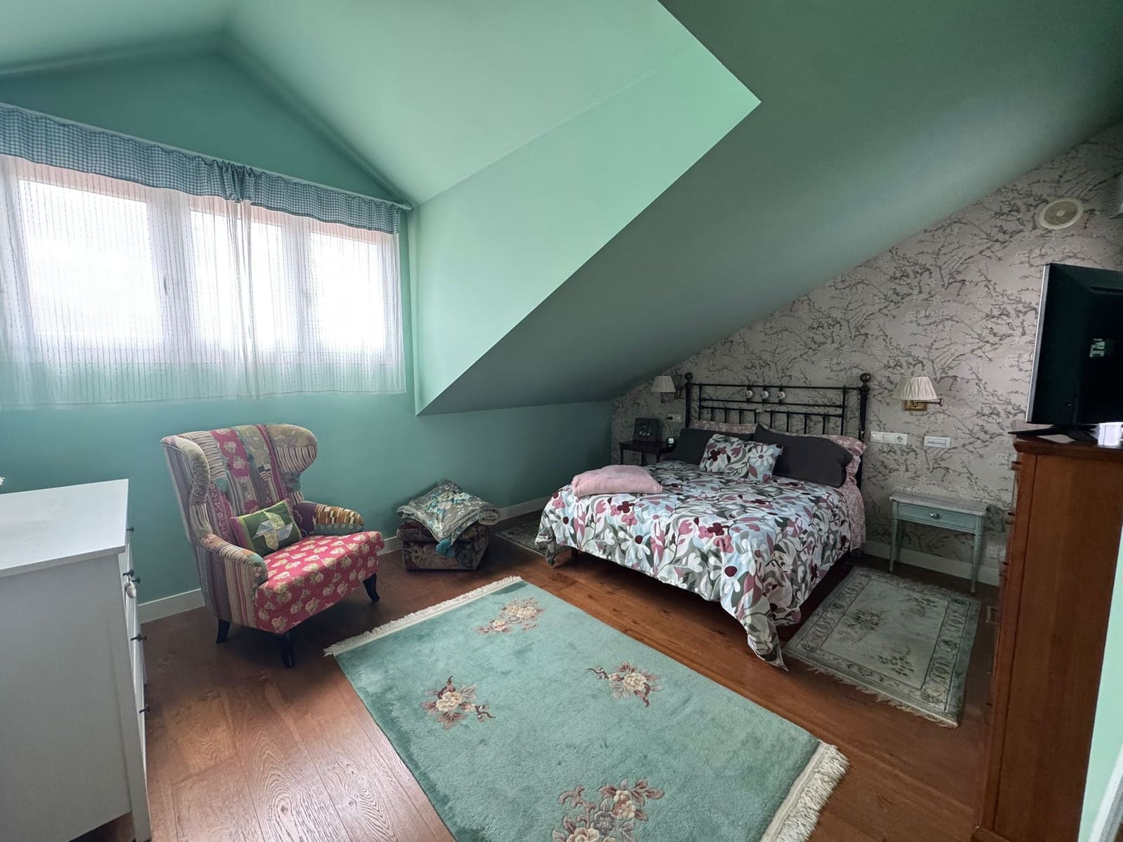 Chalet en Bárcena de Cicero en venta con garaje - 670.000 € (Ref: 9985749)
