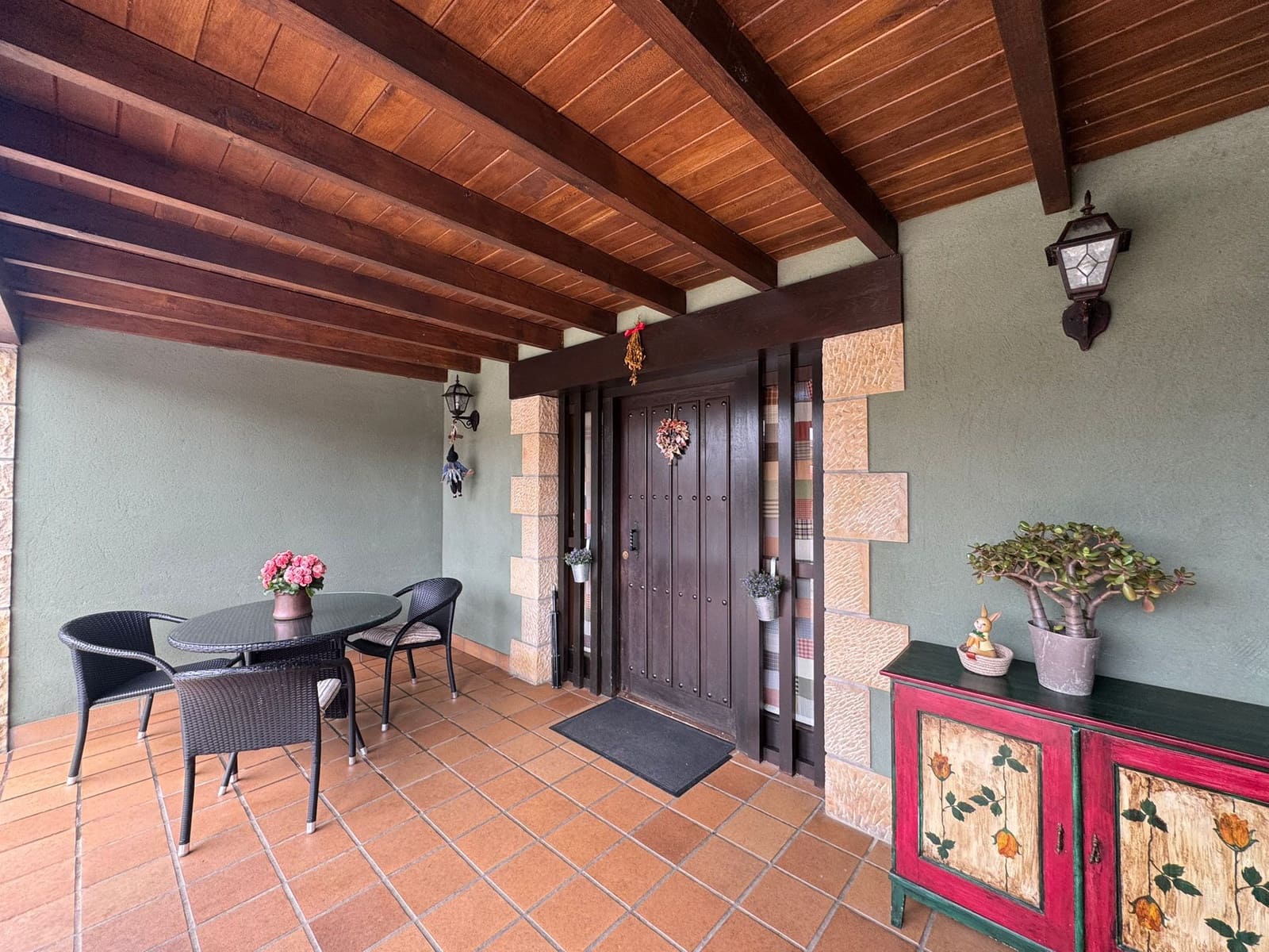 Chalet en Bárcena de Cicero en venta con garaje - 670.000 € (Ref: 9985749)
