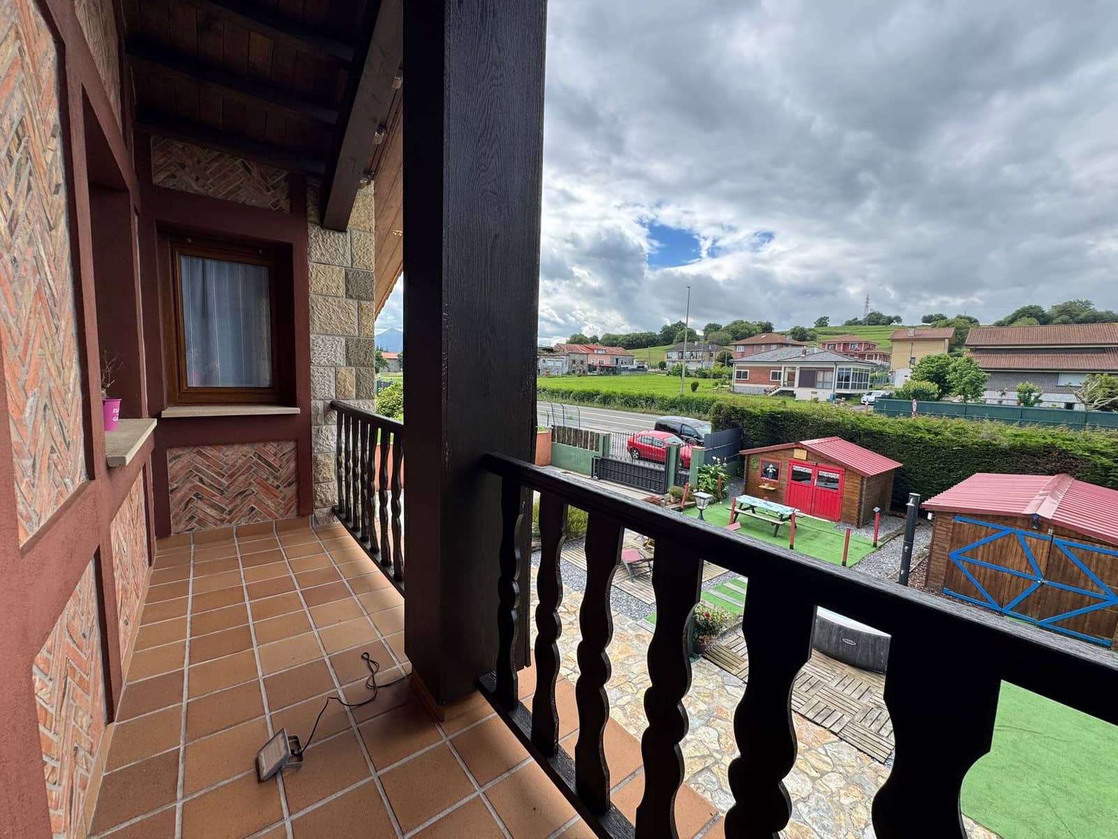 Chalet en Bárcena de Cicero en venta con garaje - 670.000 € (Ref: 9985749)