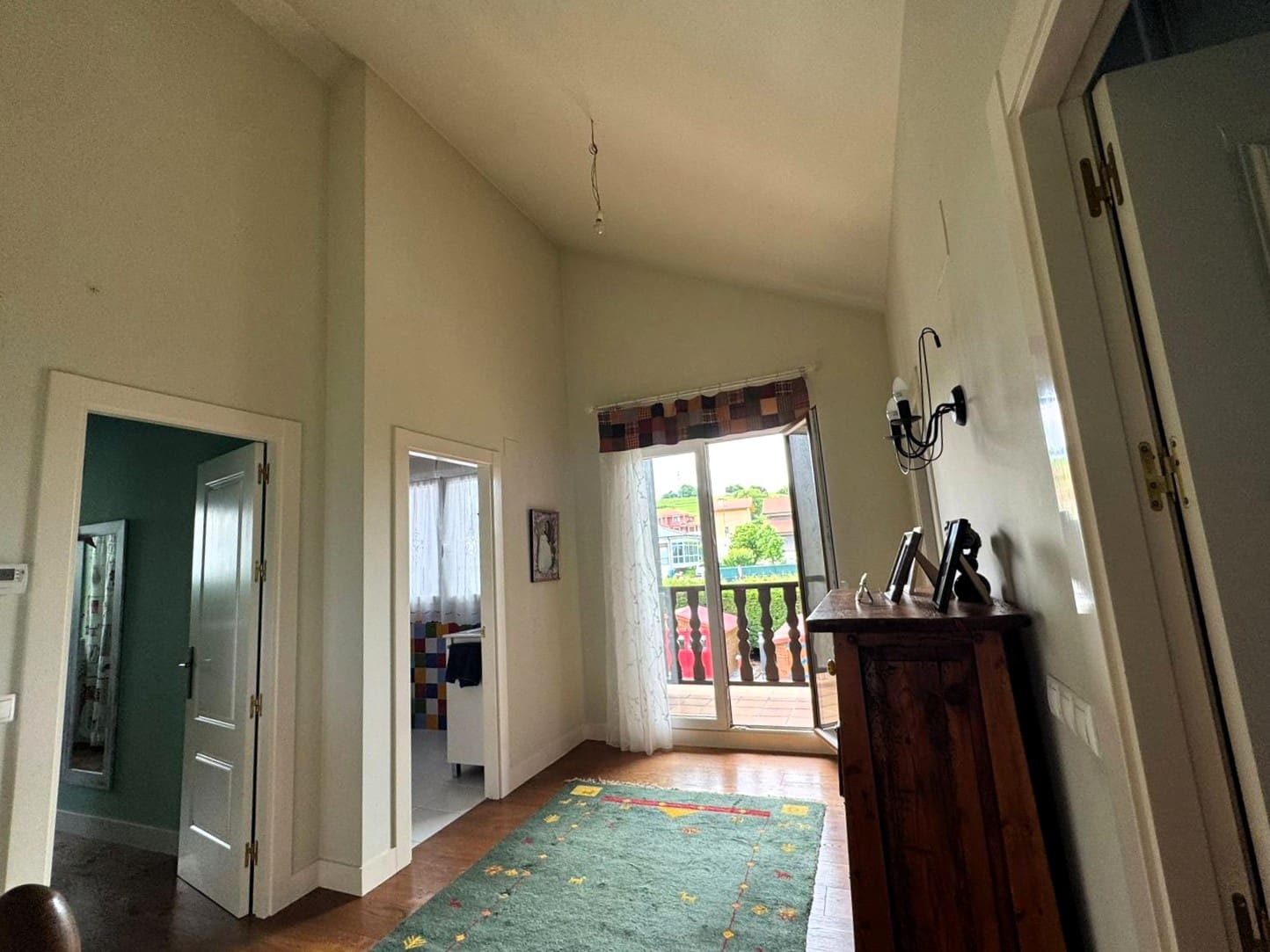 4 sypialnia Willa na sprzedaż w Barcena de Cicero z garażem - 679 000 € (Ref: 9987241)