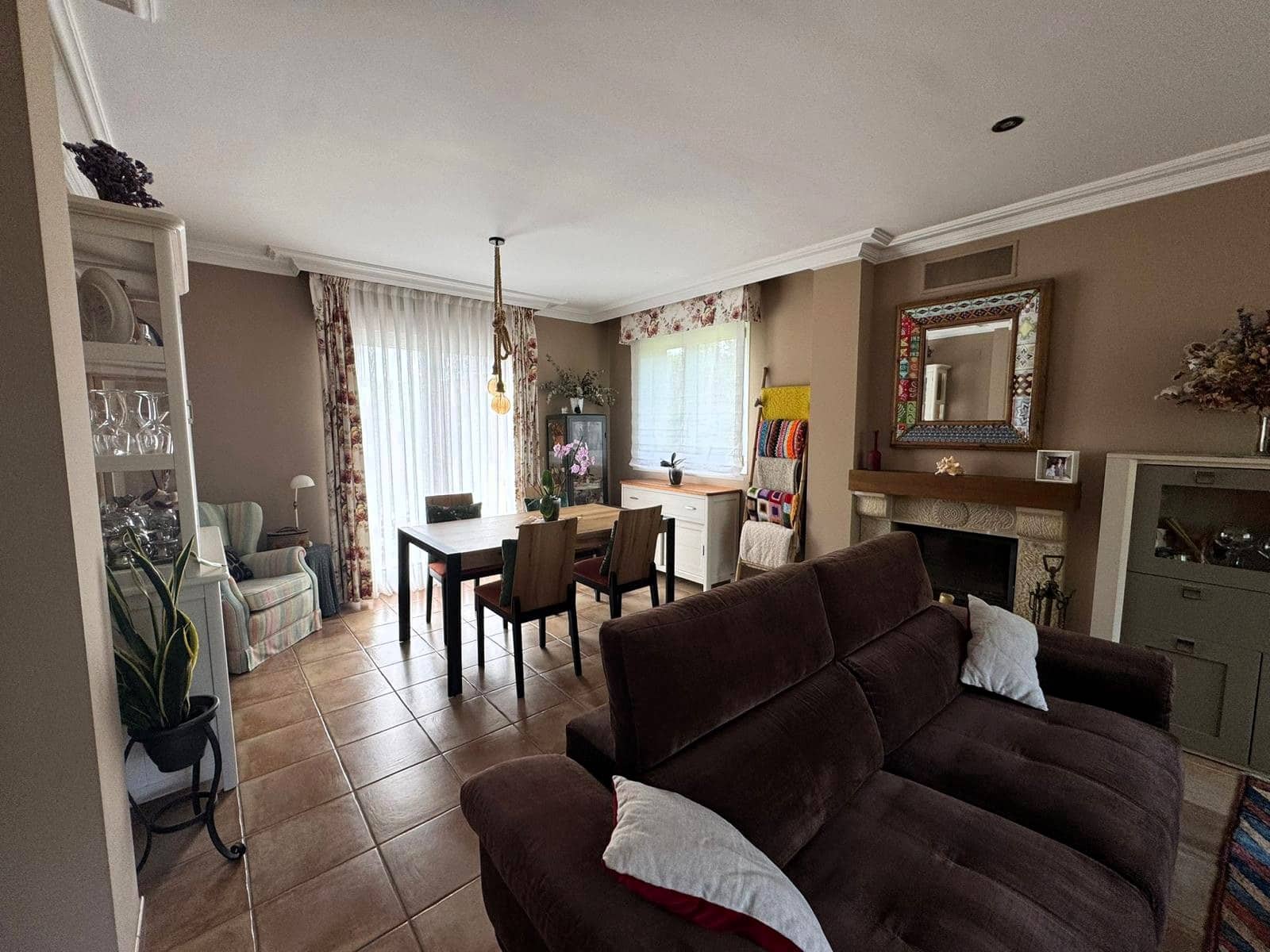 4 sypialnia Willa na sprzedaż w Barcena de Cicero z garażem - 679 000 € (Ref: 9987241)