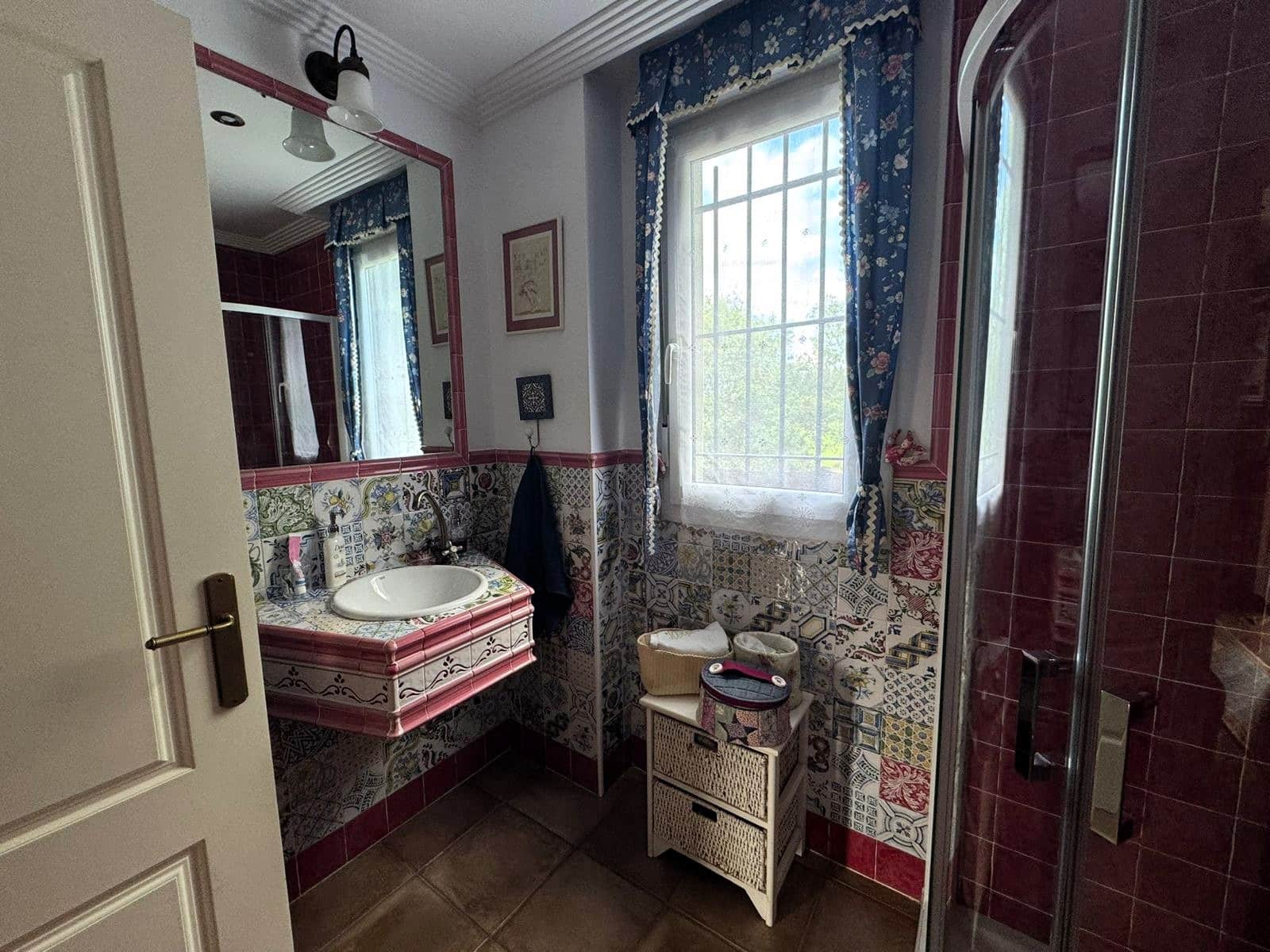 4 sypialnia Willa na sprzedaż w Barcena de Cicero z garażem - 679 000 € (Ref: 9987241)