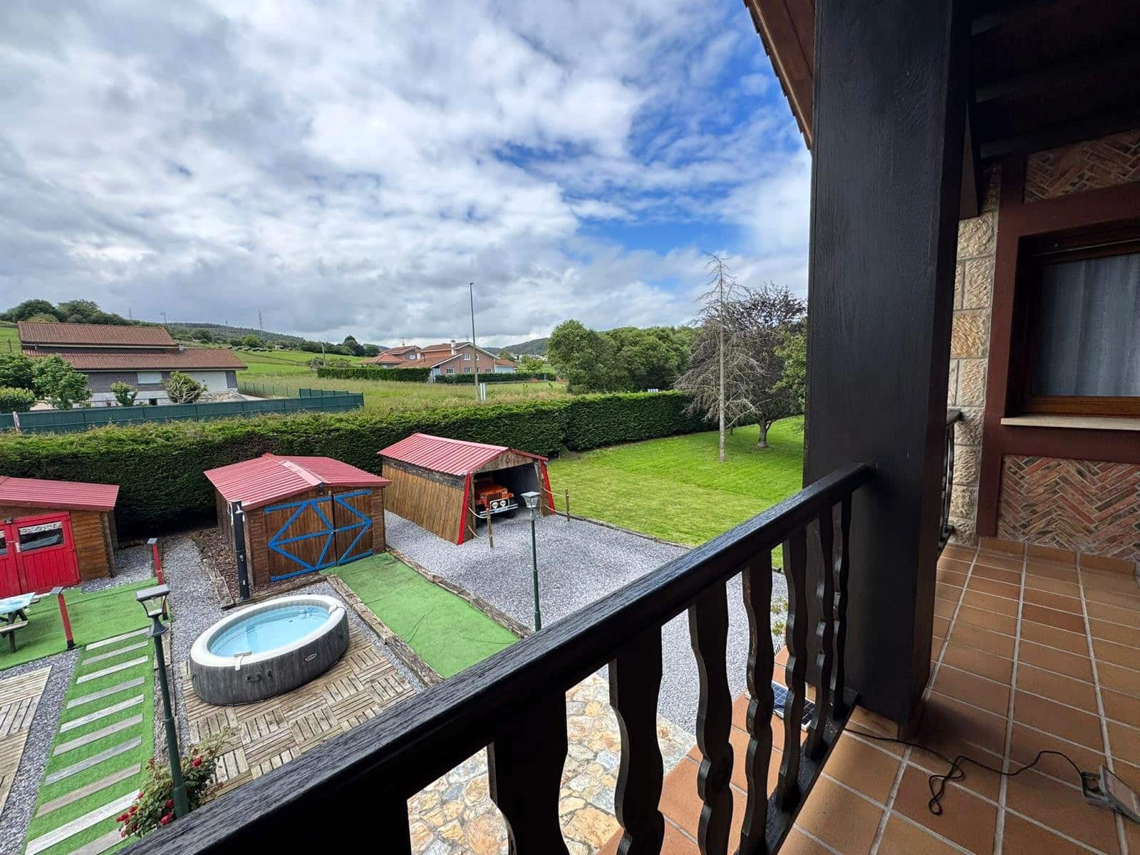 4 sypialnia Willa na sprzedaż w Barcena de Cicero z garażem - 679 000 € (Ref: 9987241)