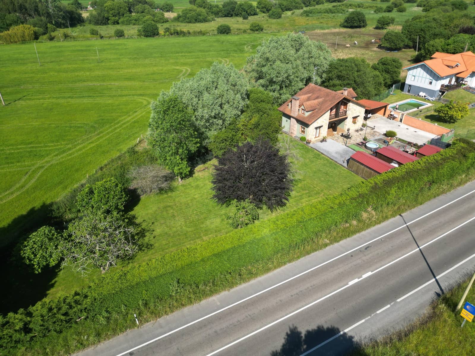 4 sypialnia Willa na sprzedaż w Barcena de Cicero z garażem - 679 000 € (Ref: 9987241)