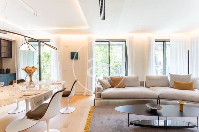 Leilighet til salgs i La Vila de Gràcia, Barcelona by med svømmebasseng garasje - € 1 250 000 (Ref: 10004190)