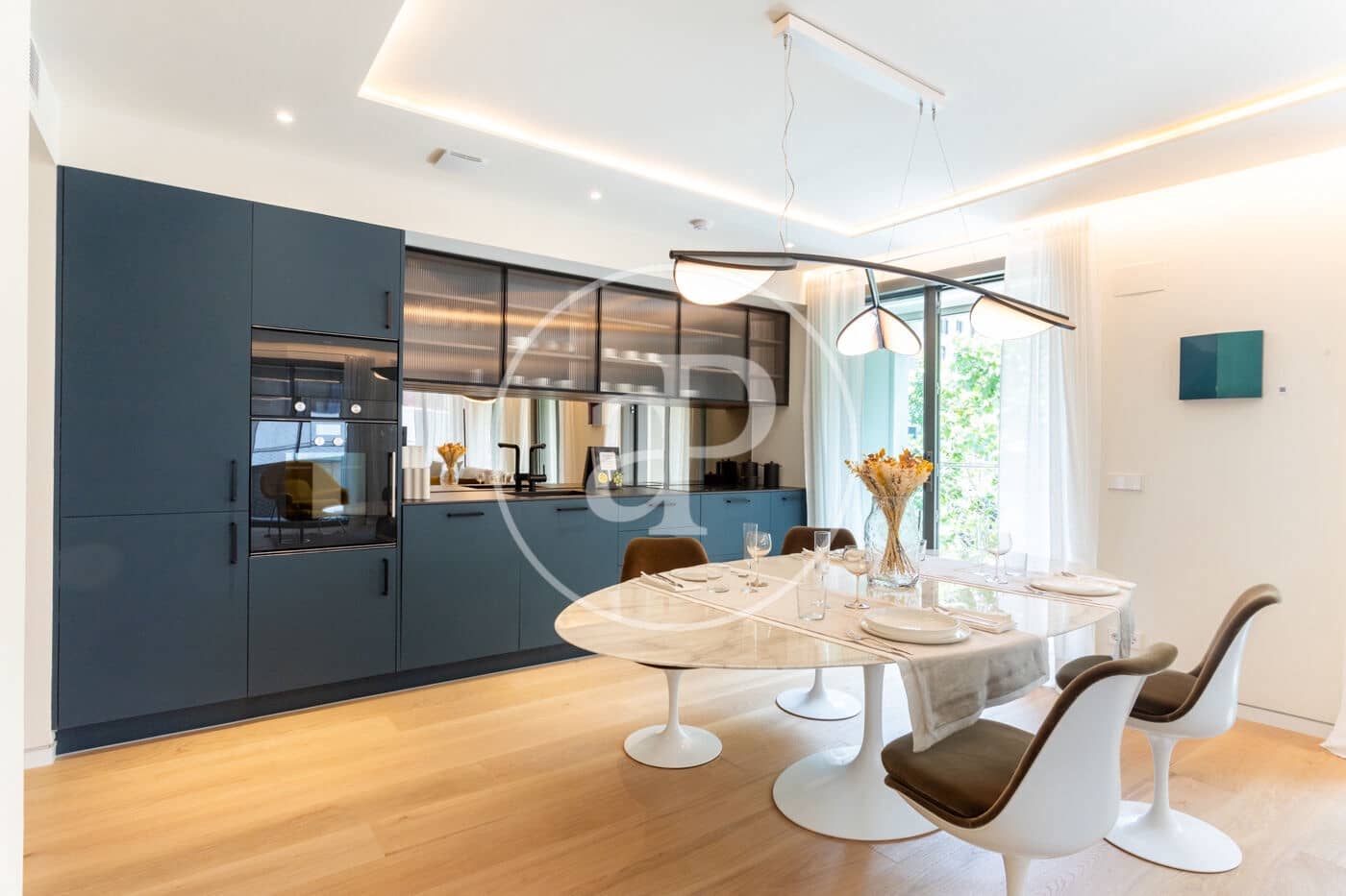 Leilighet til salgs i Barcelona by med svømmebasseng garasje - € 2 880 000 (Ref: 10004197)