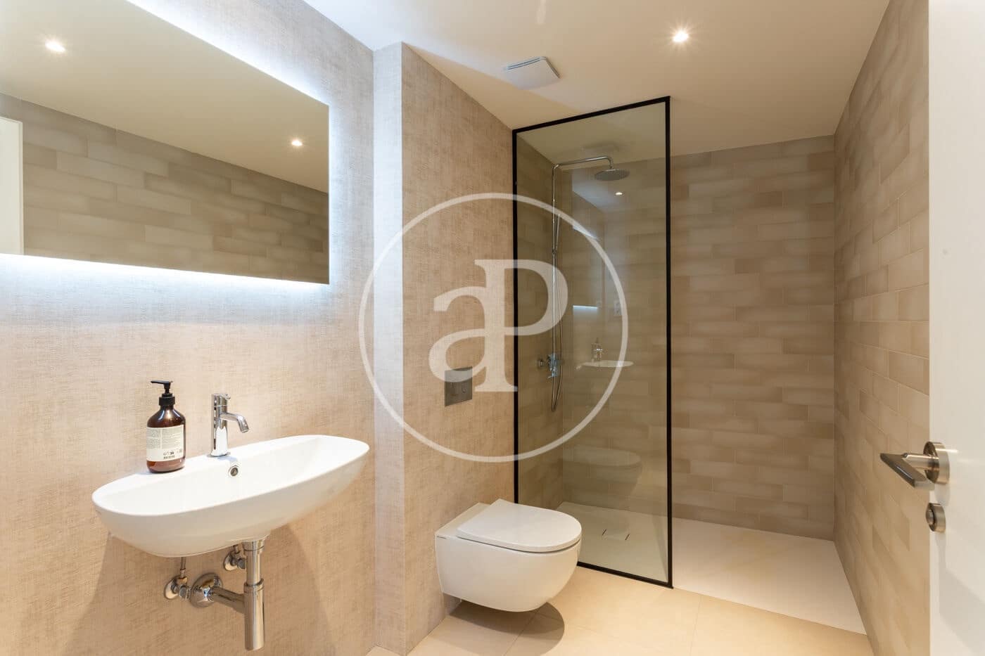 Appartamento in vendita in Barcelona citta con piscina garage - 3.700.000 € (Rif: 10004199)