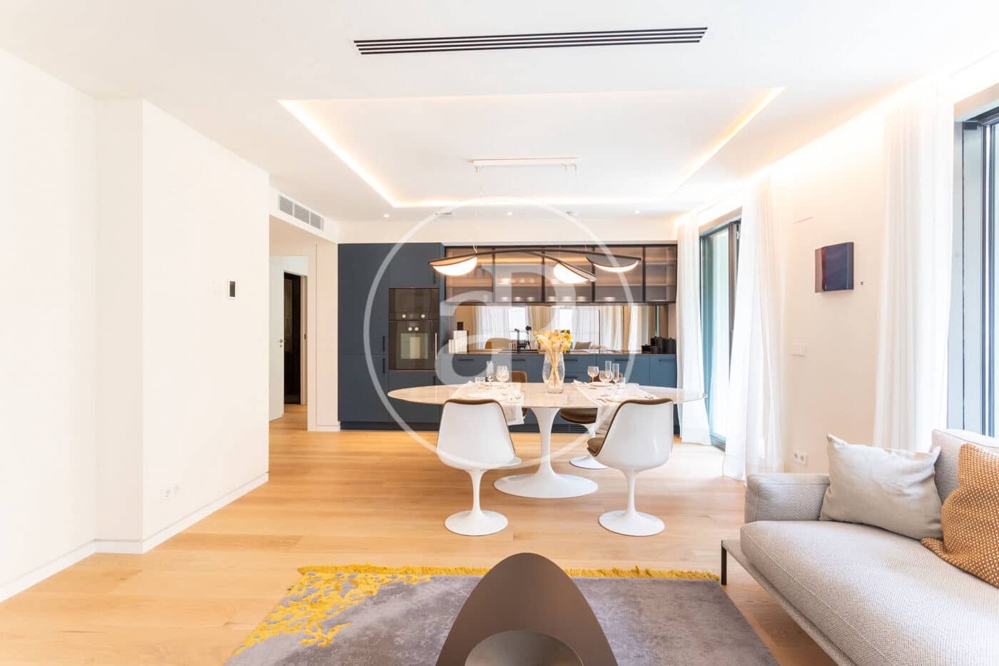 Leilighet til salgs i Barcelona by med svømmebasseng garasje - € 12 000 000 (Ref: 10004200)