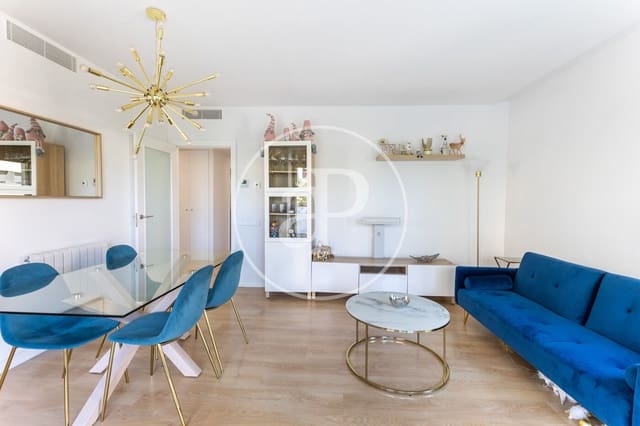 3 makuuhuone Huoneisto myytävänä paikassa Sant Cugat del Vallès mukana uima-altaan 
autotalli - 650 000 € (Ref: 10009115)