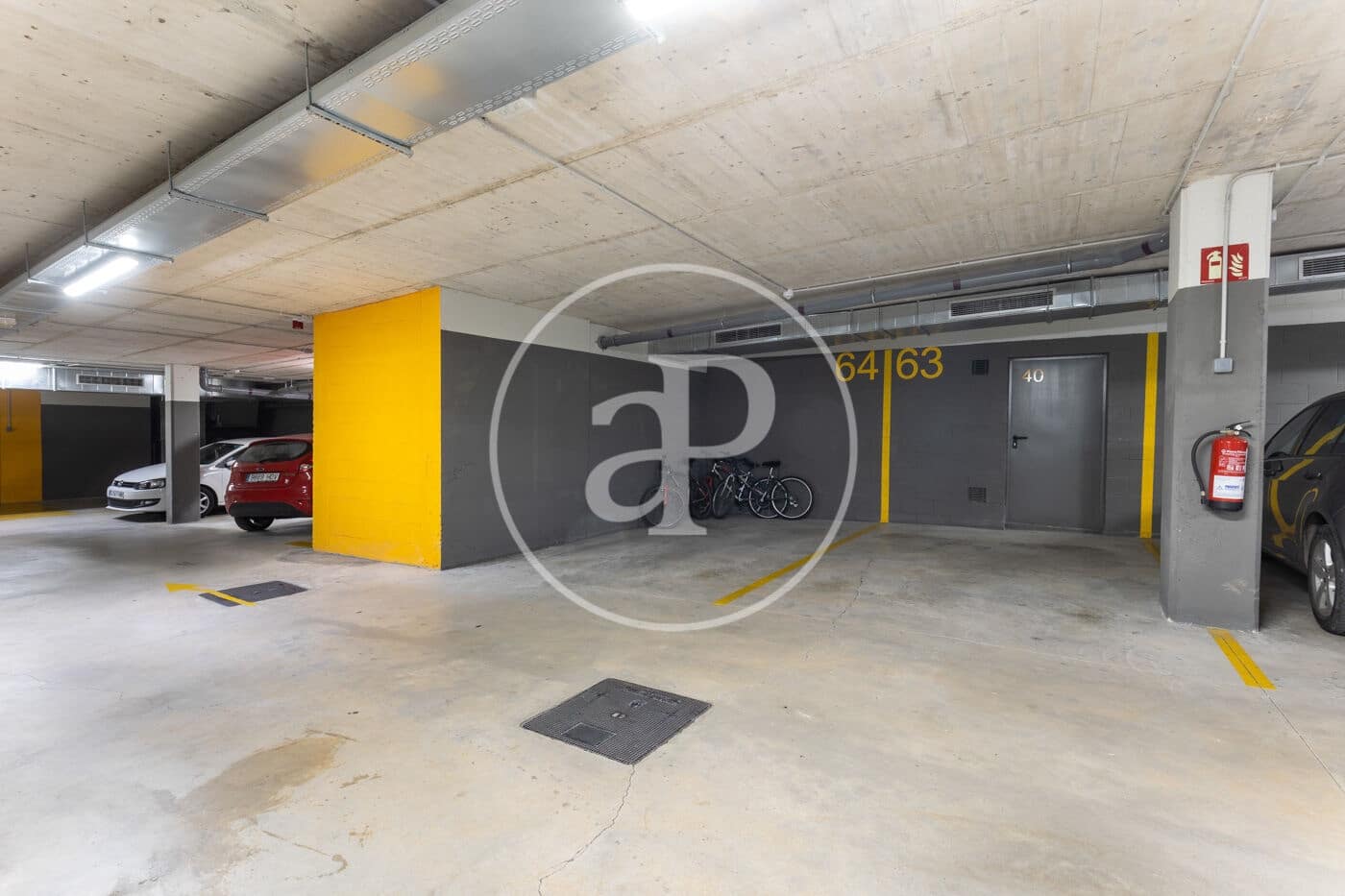 3 makuuhuone Huoneisto myytävänä paikassa Sant Cugat del Valles mukana uima-altaan 
autotalli - 650 000 € (Ref: 10009115)