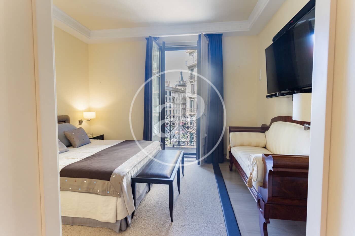 3 bedroom Apartment for rent in Barcelona city with garage - € 7,835 (Ref: 10011485)
