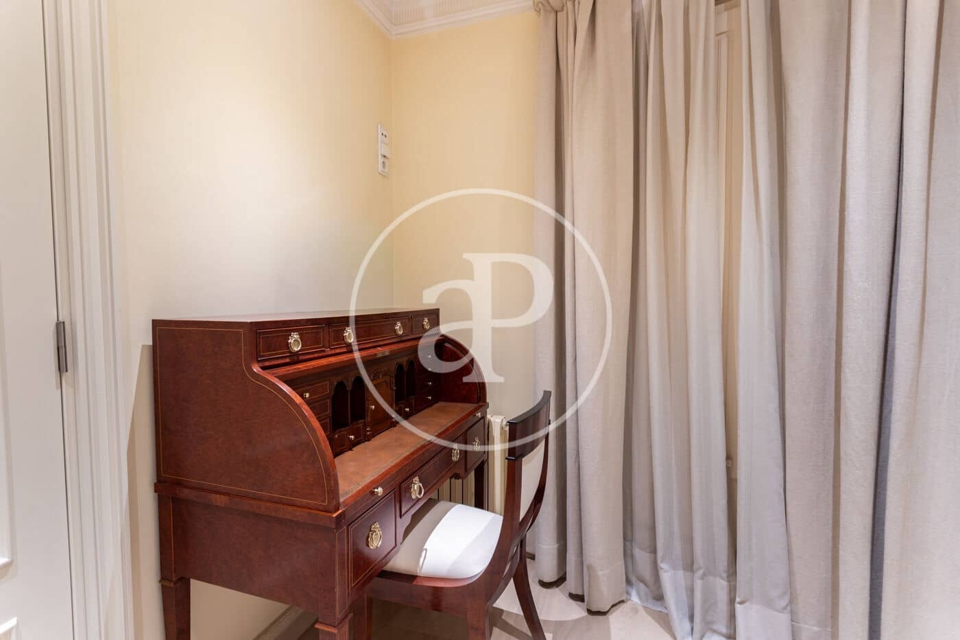 3 bedroom Apartment for rent in Barcelona city with garage - € 7,835 (Ref: 10011485)
