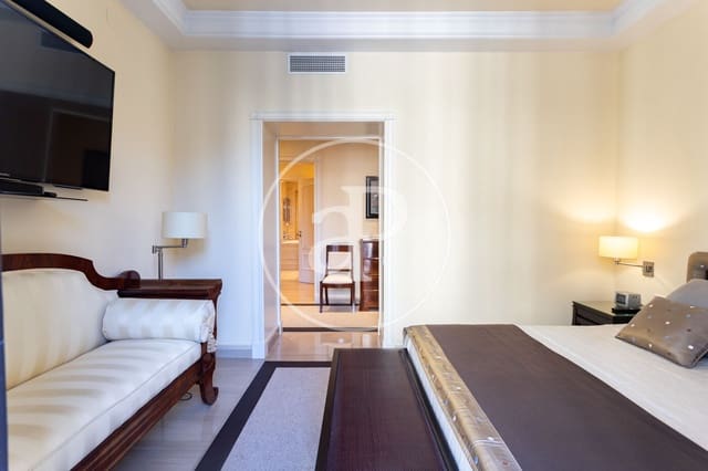 3 quarto Apartamento para arrendar em La Dreta de L'Eixample, Barcelona cidade com garagem - 7 835 € (Ref: 10011485)