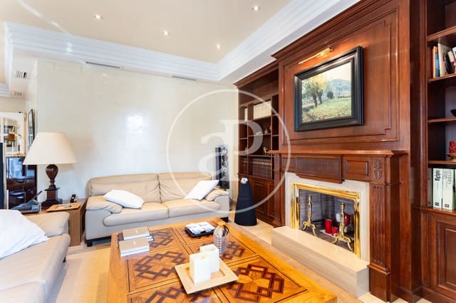 3 quarto Apartamento para arrendar em La Dreta de L'Eixample, Barcelona cidade com garagem - 7 835 € (Ref: 10011485)