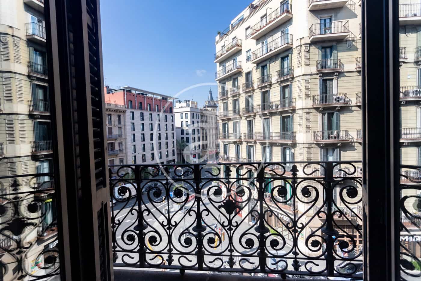 3 bedroom Apartment for rent in Barcelona city with garage - € 7,835 (Ref: 10011485)