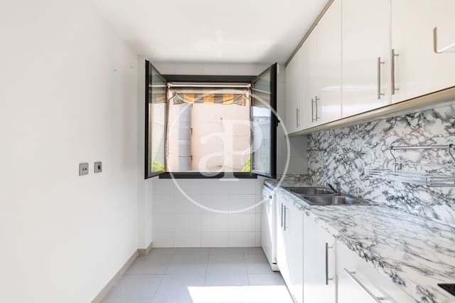 3 sovrum Lägenhet till salu i La Sagrada Família, Barcelona stad - 695 000 € (Ref: 10011486)