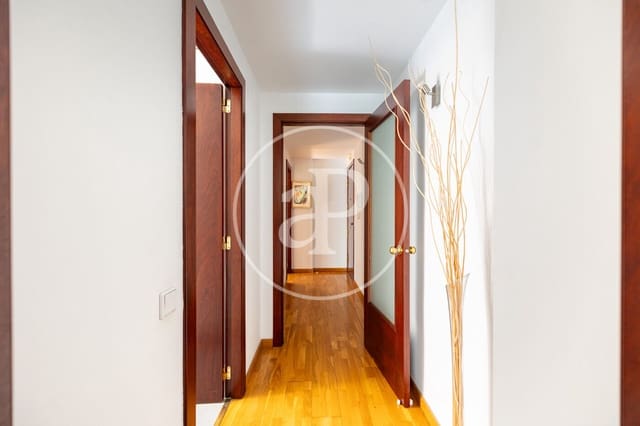 3 sovrum Lägenhet till salu i La Sagrada Família, Barcelona stad - 695 000 € (Ref: 10011486)
