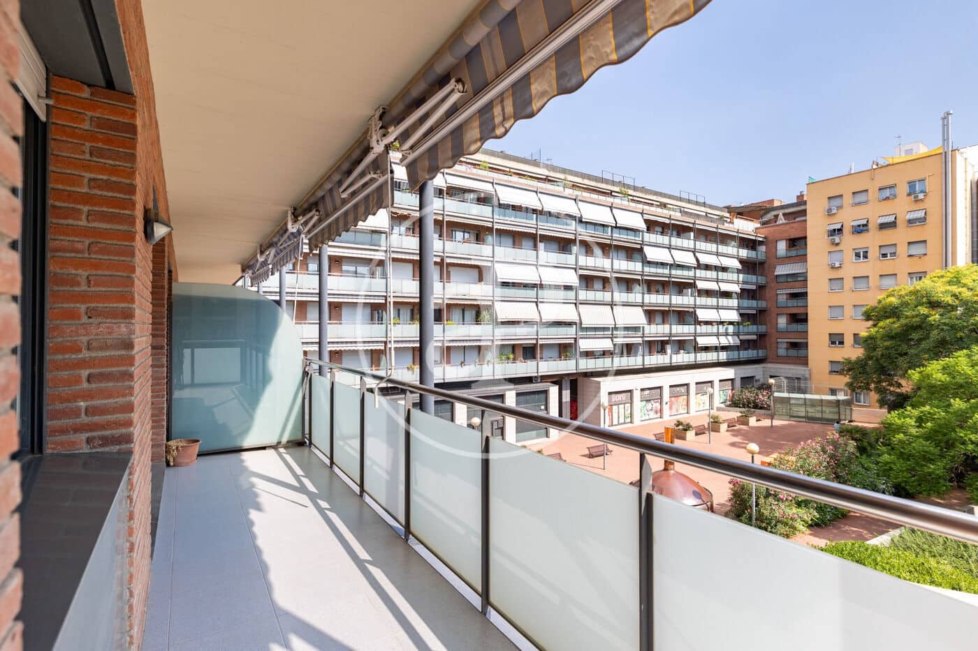3 sovrum Lägenhet till salu i Barcelona stad - 695 000 € (Ref: 10011486)