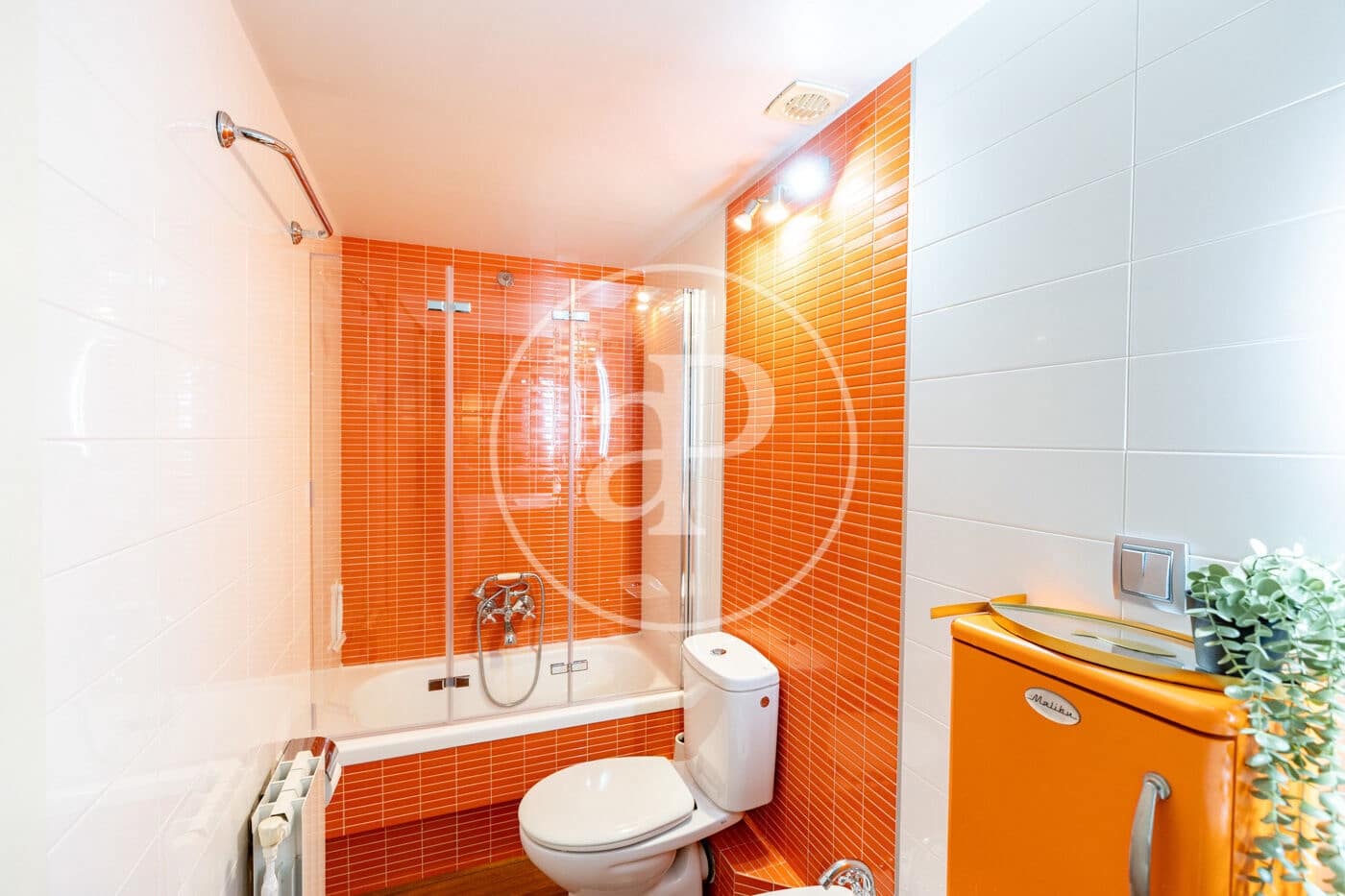 2 quarto Apartamento para arrendar em Barcelona cidade - 2 400 € (Ref: 10011487)