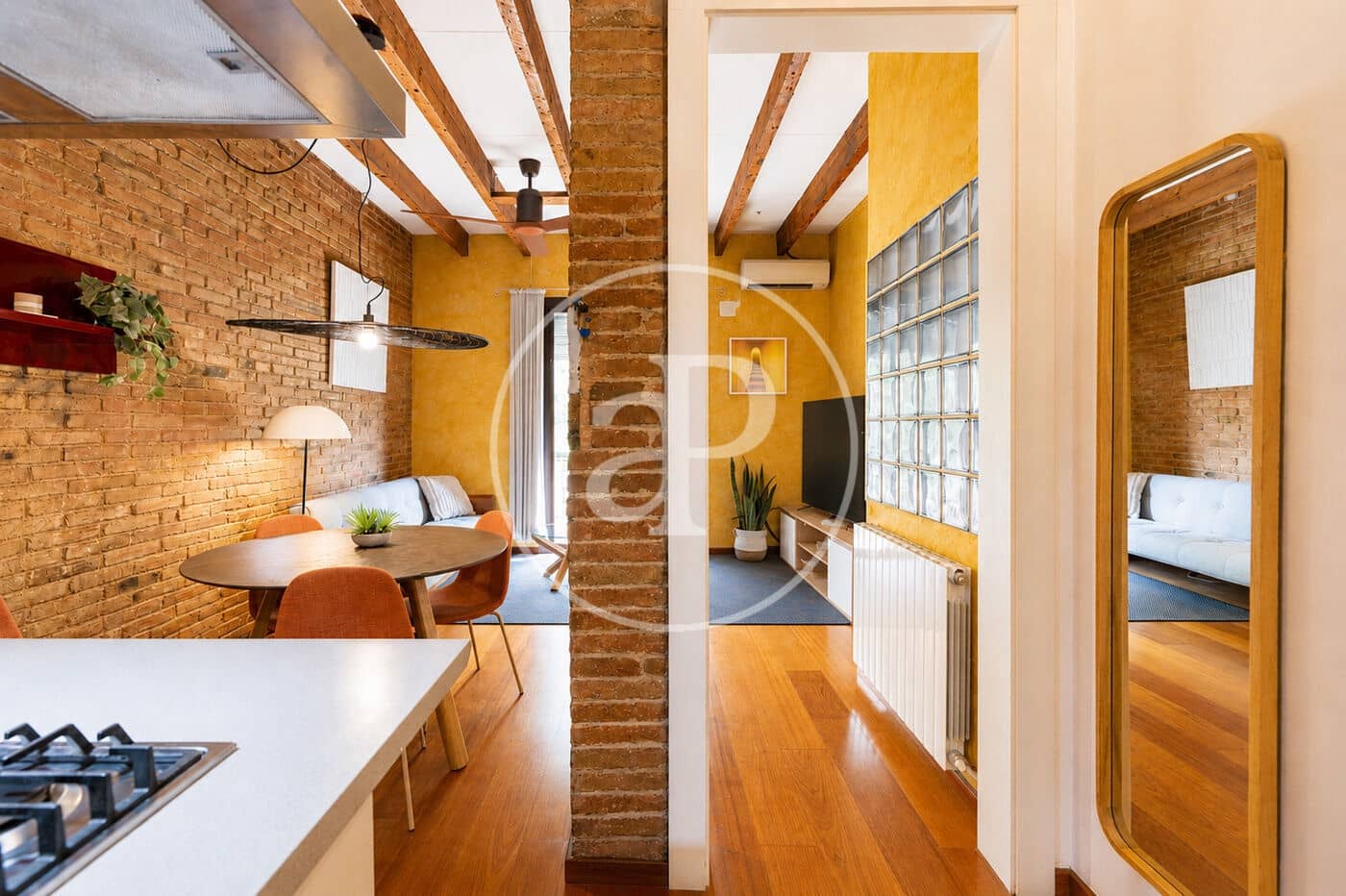 2 quarto Apartamento para arrendar em Barcelona cidade - 2 400 € (Ref: 10011487)