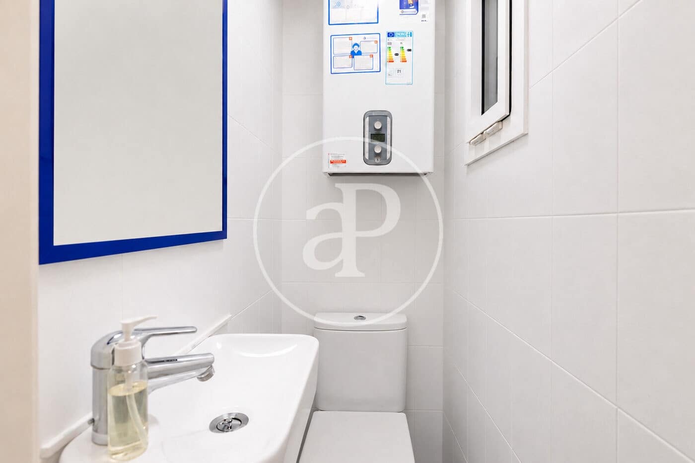 2 quarto Apartamento para arrendar em Barcelona cidade - 2 400 € (Ref: 10011487)