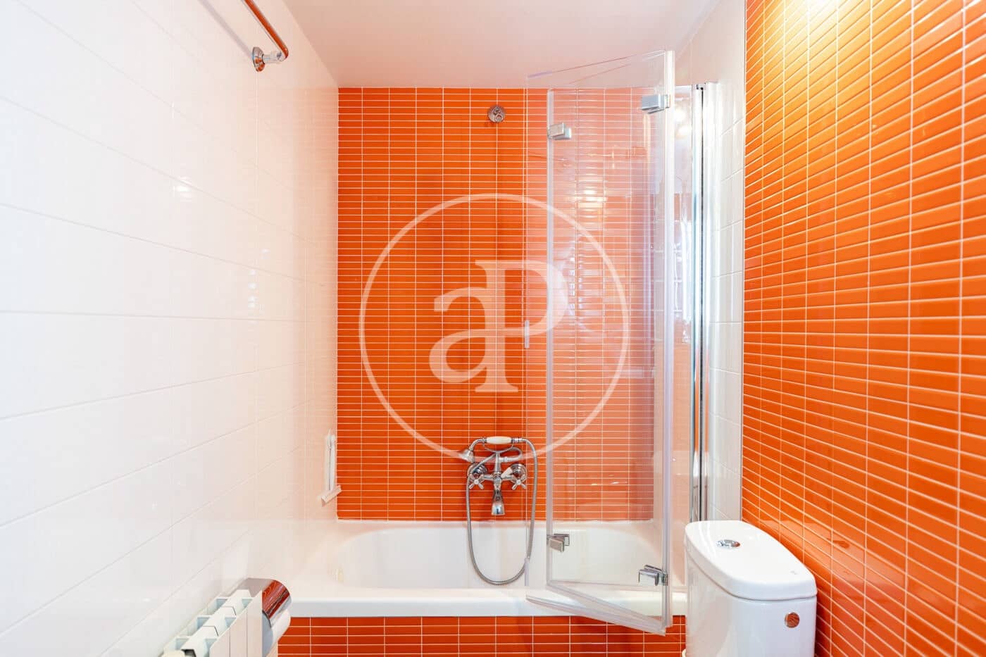 2 quarto Apartamento para arrendar em Barcelona cidade - 2 400 € (Ref: 10011487)