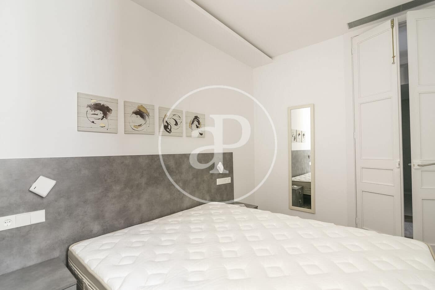 Apartamento de 2 habitaciones en Barcelona ciudad en alquiler - 2.990 € (Ref: 10011488)