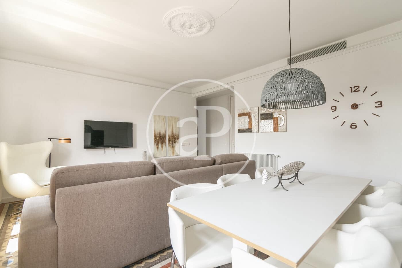 Apartamento de 2 habitaciones en Barcelona ciudad en alquiler - 2.990 € (Ref: 10011488)