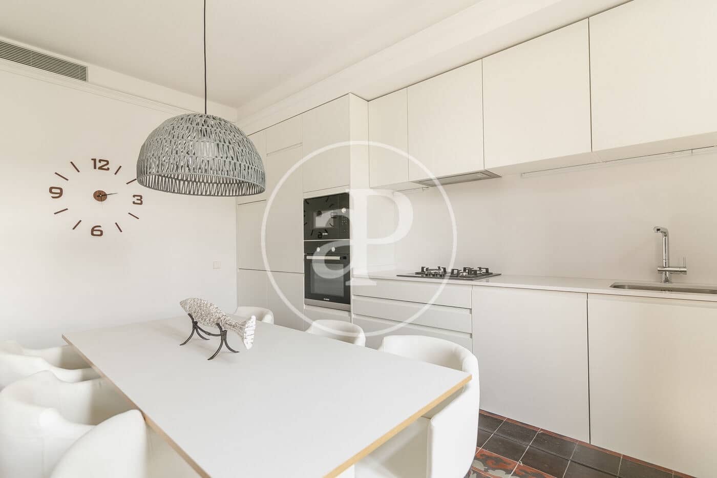 Apartamento de 2 habitaciones en Barcelona ciudad en alquiler - 2.990 € (Ref: 10011488)